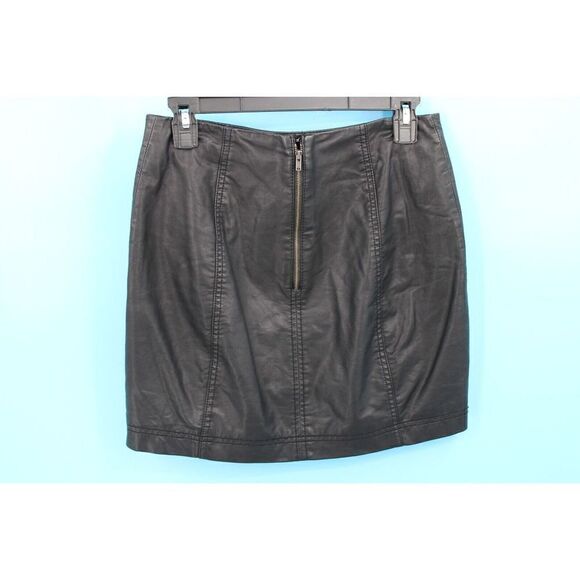 FREE PEOPLE WOMENS MODERN FEMME VEGAN OB583305 SKIRT MINI BLACK SIZE SMALL - Picture 2 of 4